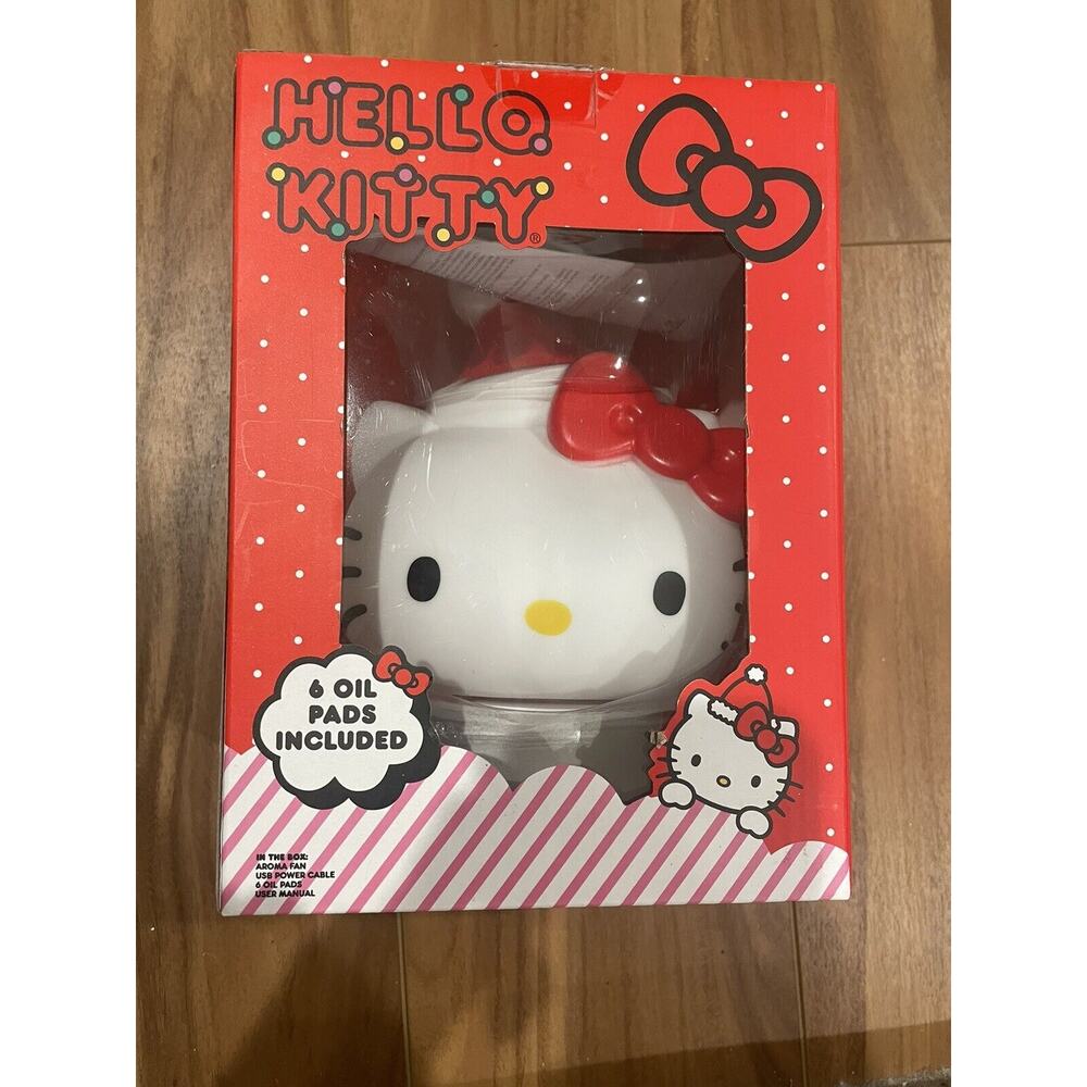 Hello Kitty Christmas LED Santa Hat Aroma Fan‎ RED NEW